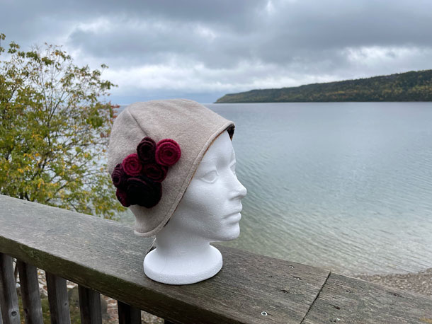 Recycled Wool Cloche Hat (Beige)